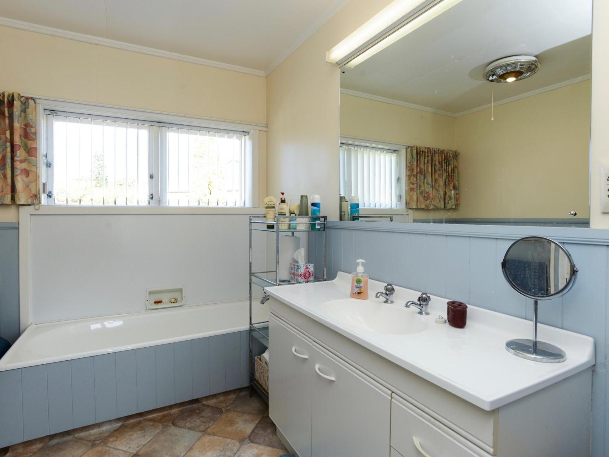 Jacaranda Lodge - Napier Hill Holiday Home Extérieur photo