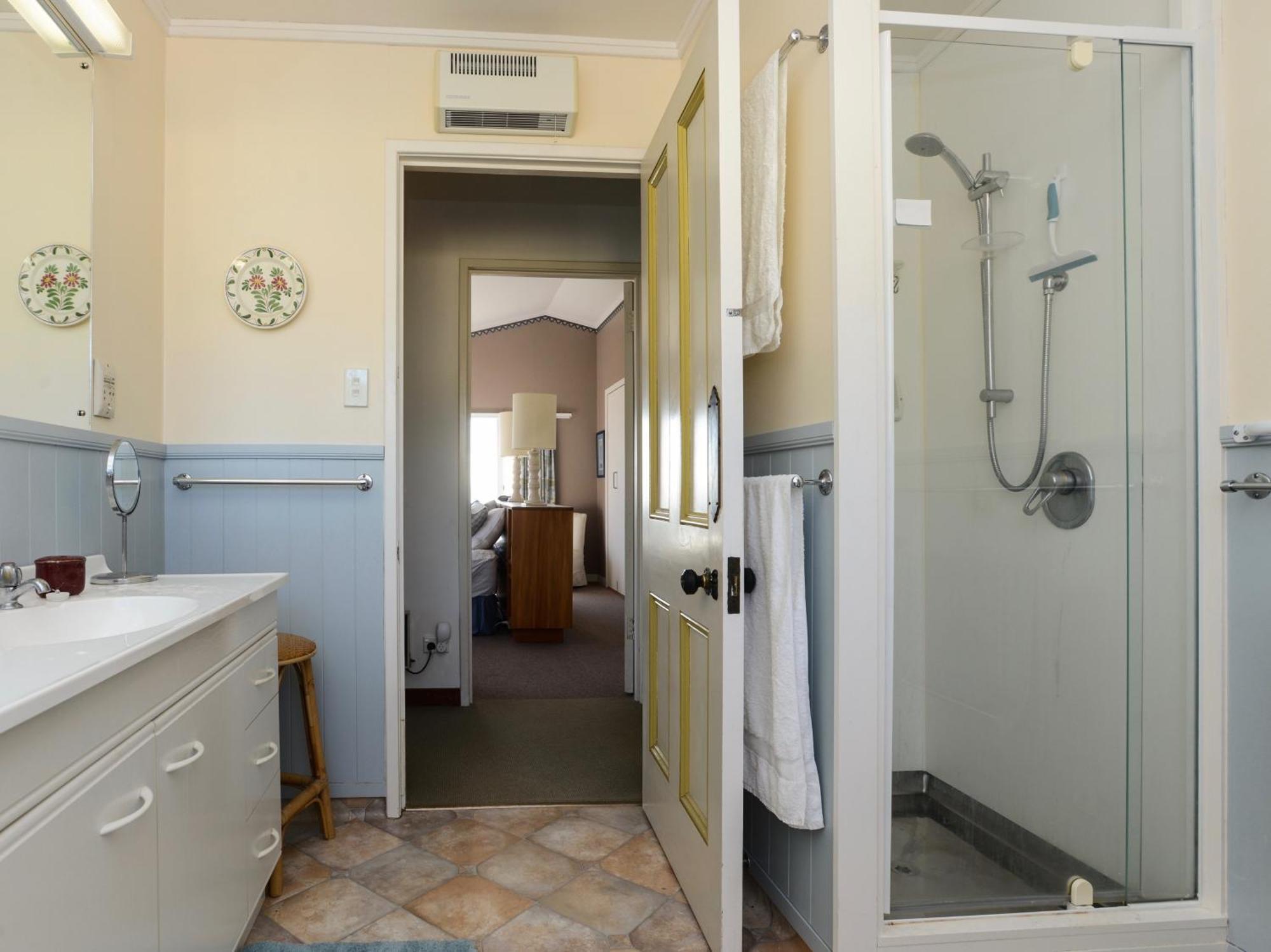 Jacaranda Lodge - Napier Hill Holiday Home Extérieur photo