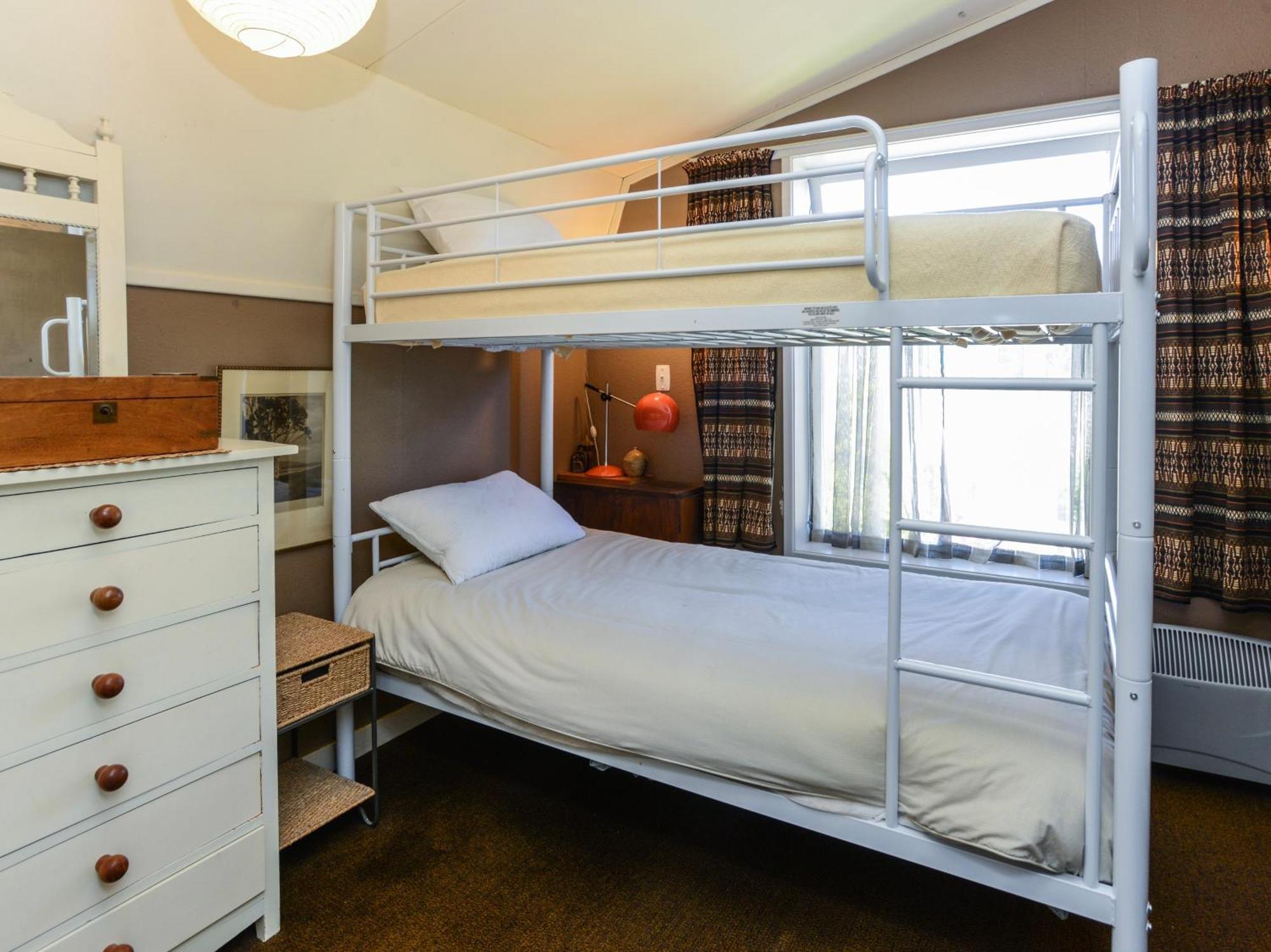 Jacaranda Lodge - Napier Hill Holiday Home Extérieur photo